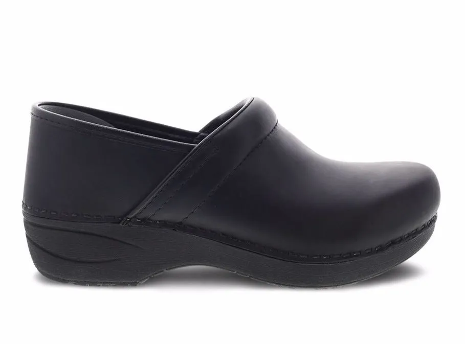 Dansko Women's XP 2.0 Clog Black Waterproof Pull Up 3950470202