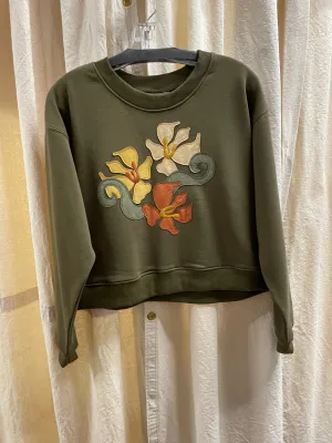 Floral Applique Cropped Sweatshirt by Paparazzi