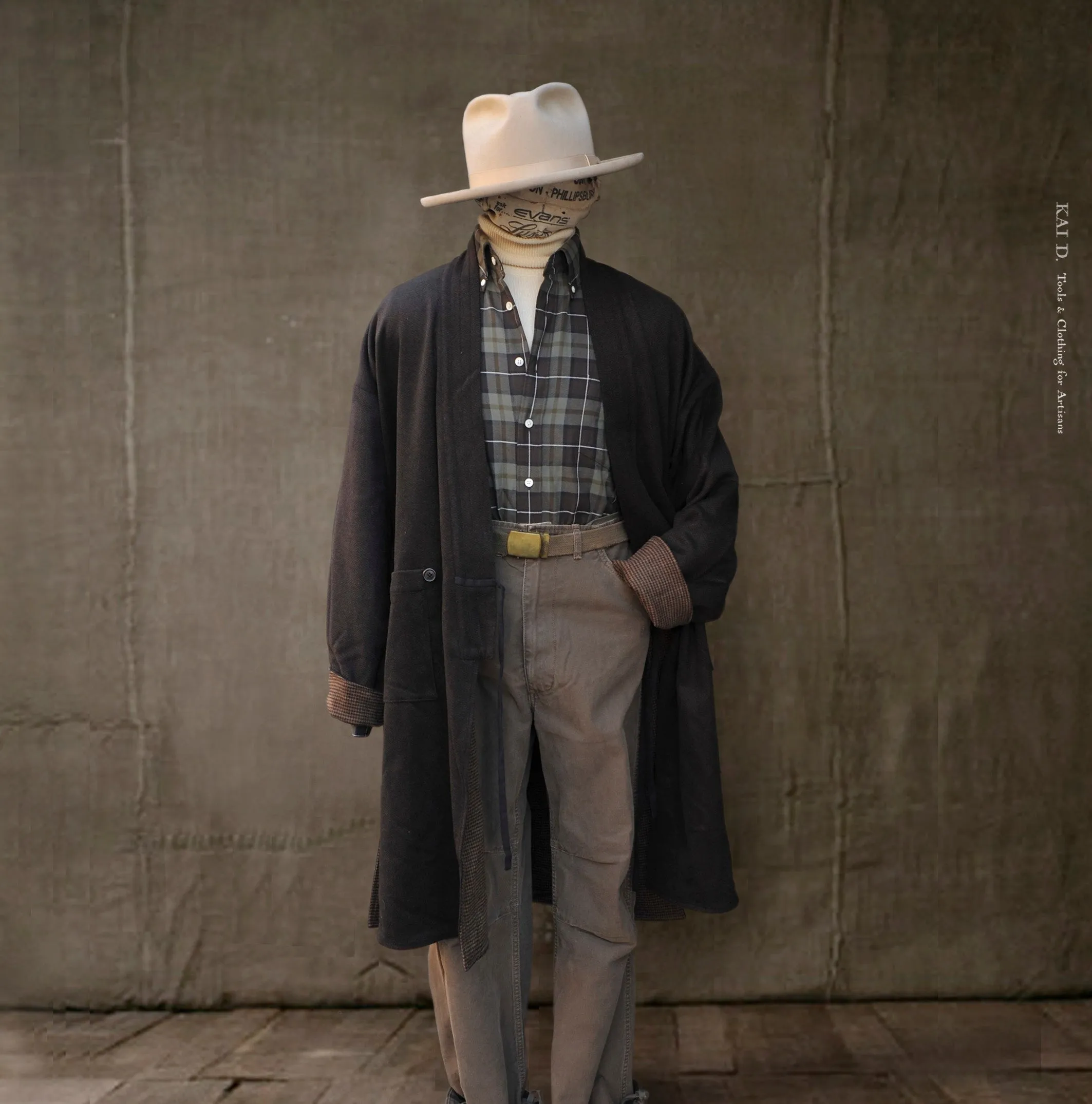 Full Length Japanese Farmer Coat - Wyoming - M (NO RETURN) (Copy)