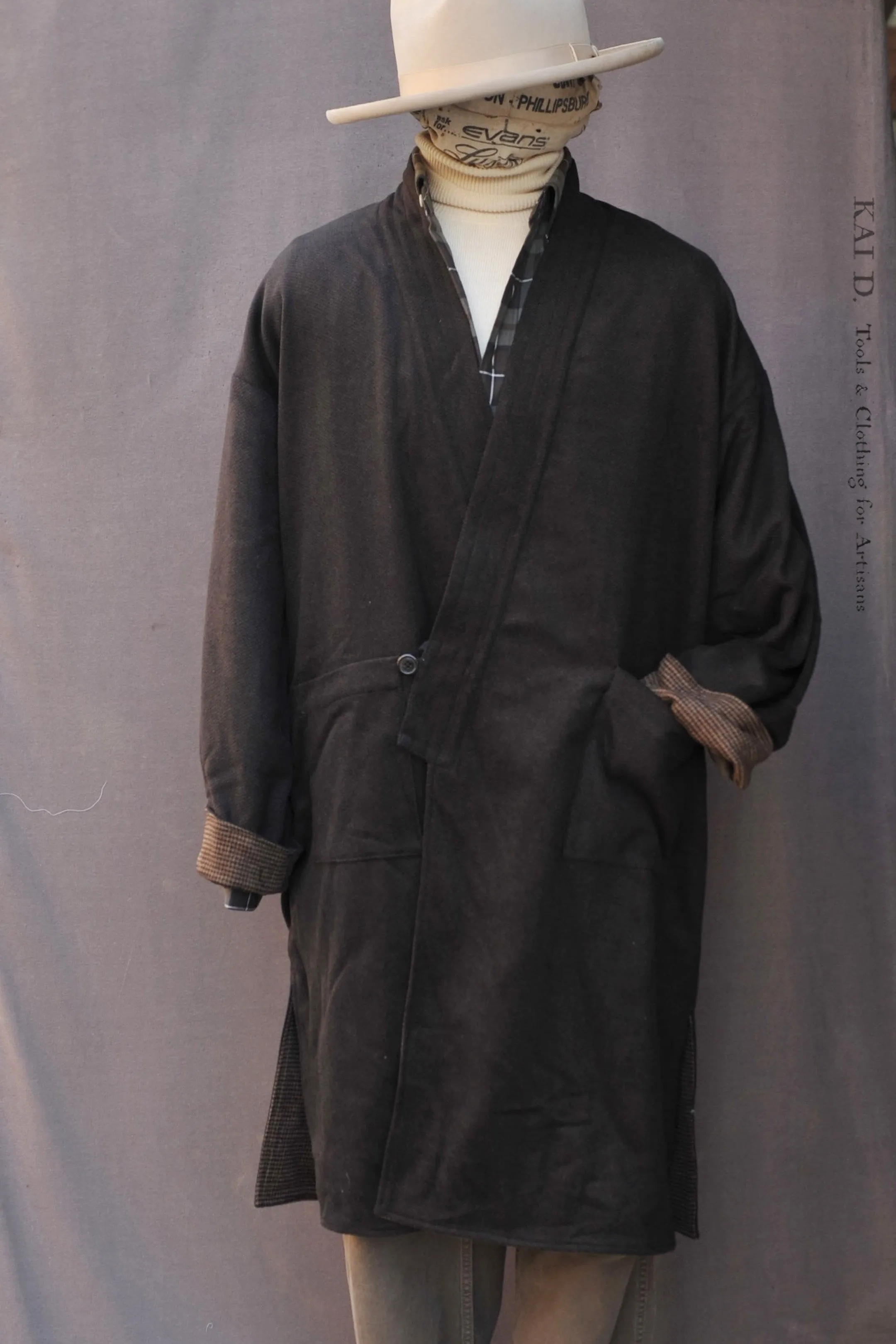 Full Length Japanese Farmer Coat - Wyoming - M (NO RETURN) (Copy)