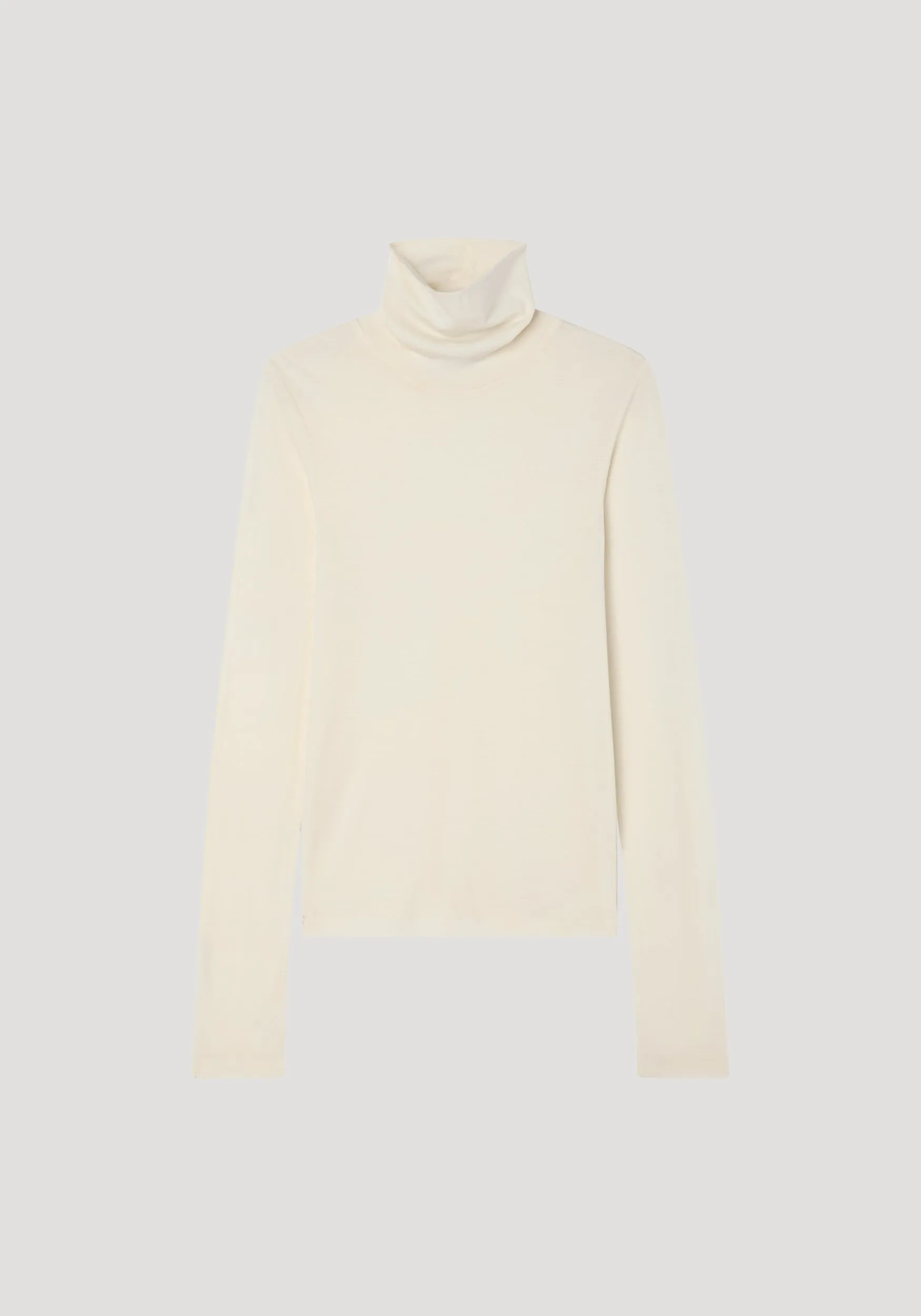 Light-weight merino wool turtleneck | cream