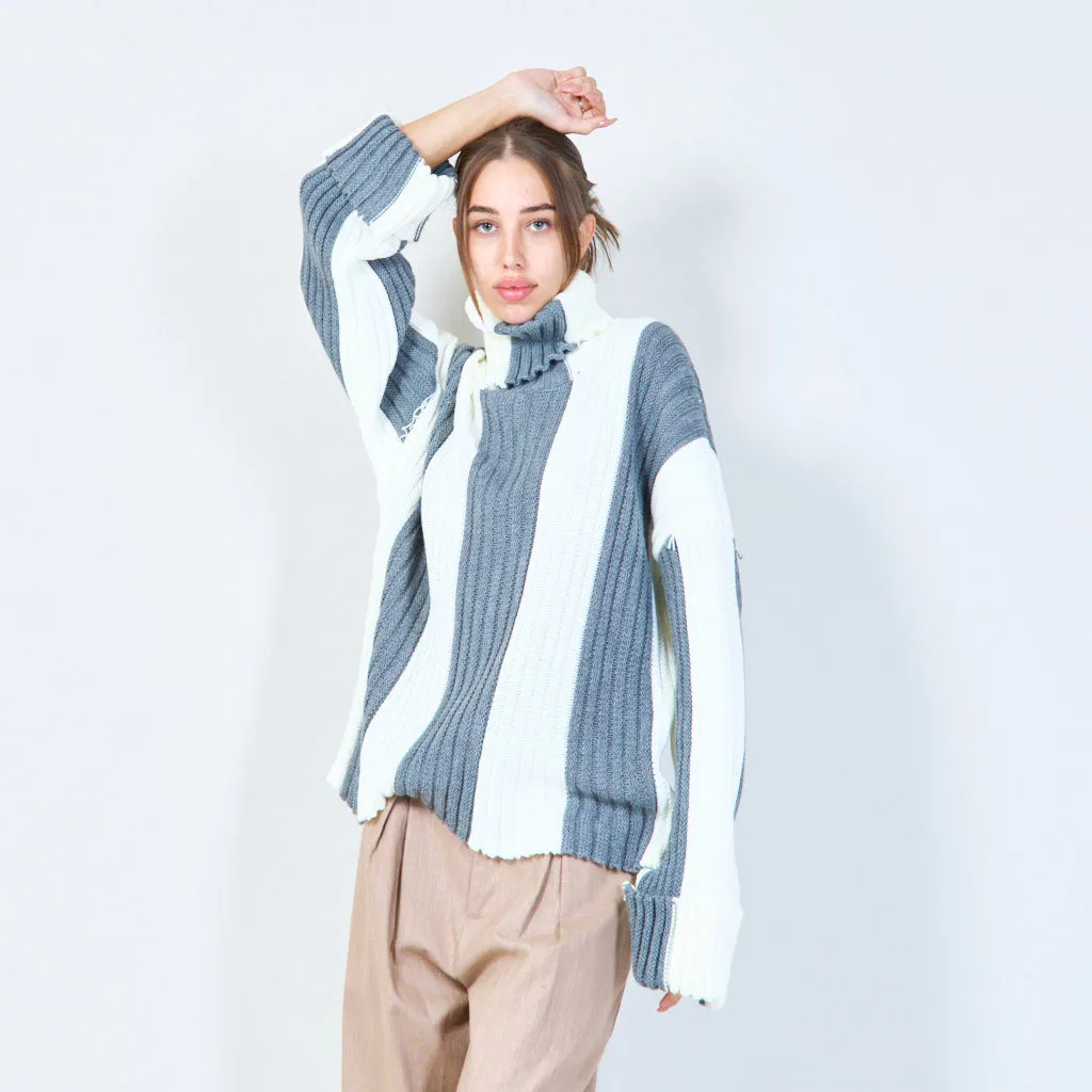 Ribbed turtleneck sweater with contrasting stripes wholesale