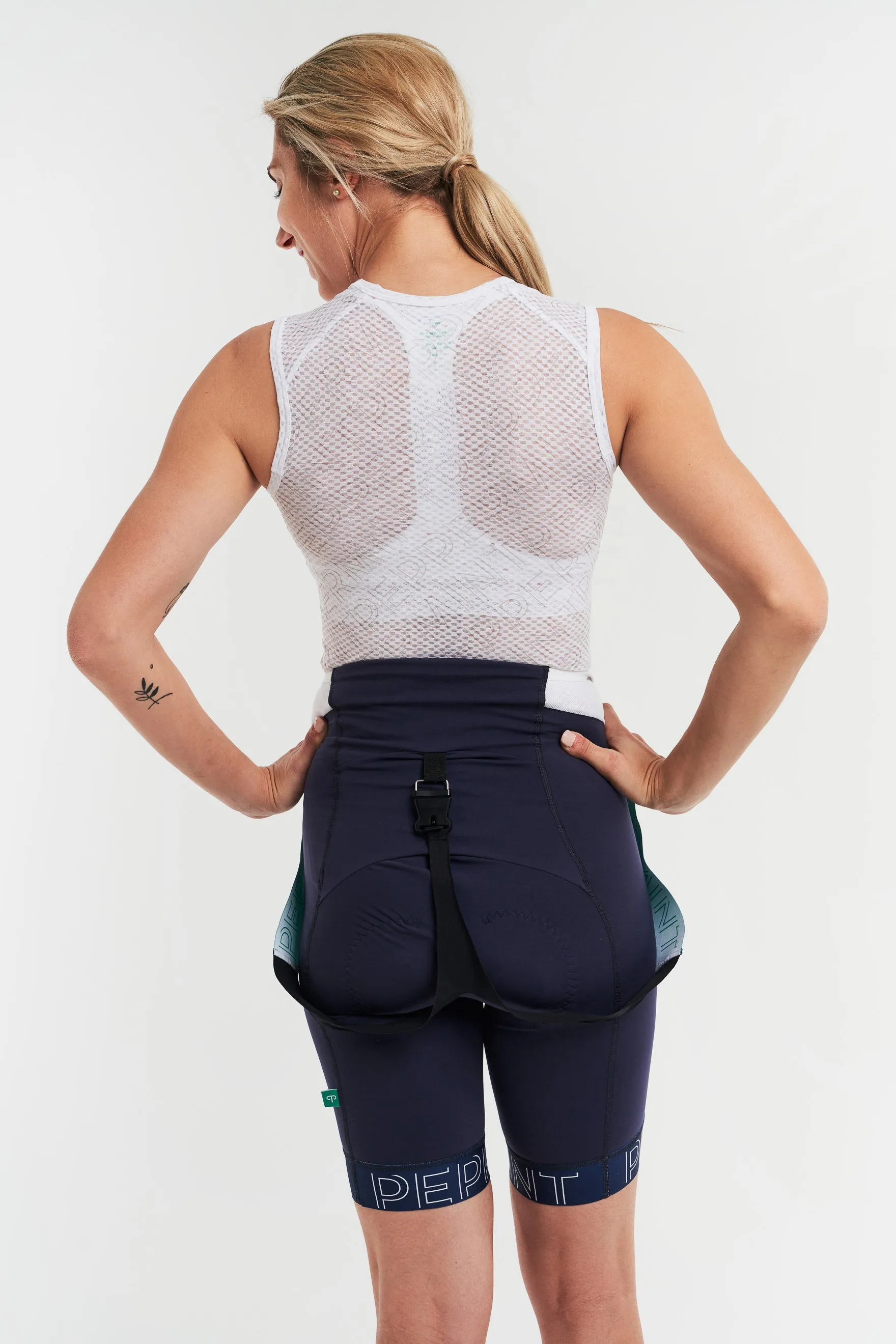 Signature base layer Tank