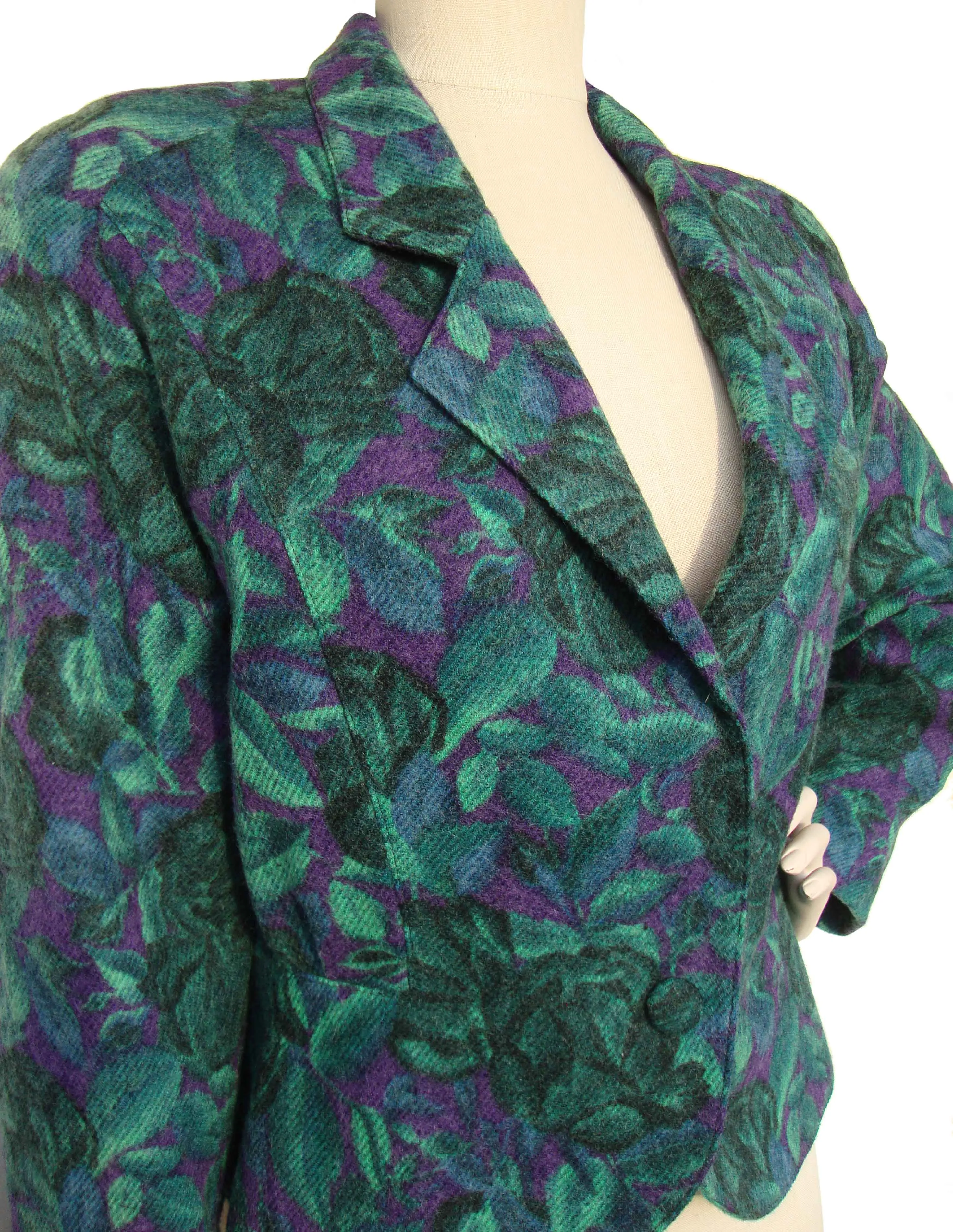 Vintage 90s Jacket Billevesee Floral Wool Crop Coat M